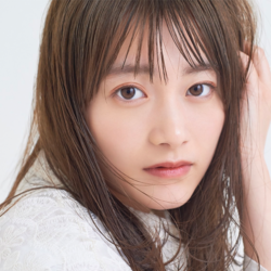 2000年11月8日生まれ。福岡県出身。
日本一かわいい女子高生を決める「女子高生ミスコン2017-2018」で応募総数30万人の中からグランプリに選ばれ芸能界デビュー。NHK大河ドラマ『鎌倉殿の13人』ちえ役にて出演。
TikTokのフォロワー数は32万人以上。 福田 愛依